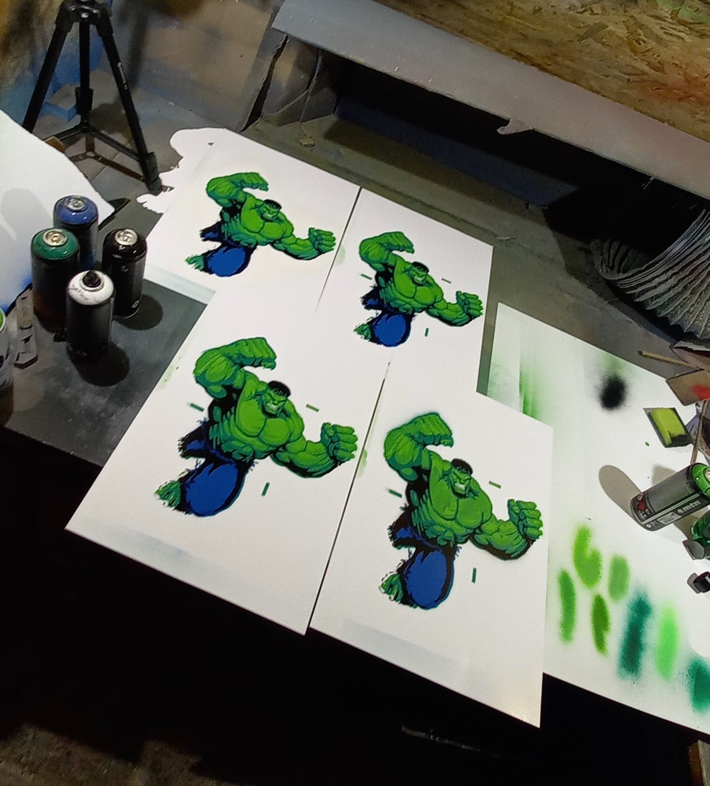 THE HULK multi 5-layers stencil design - ARTENDIST